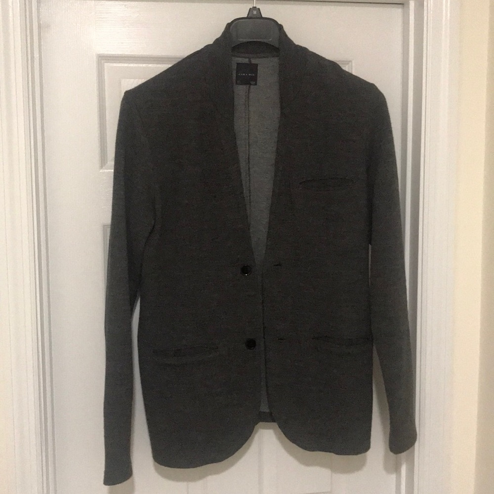 Zara Men’s Light Button Sweater